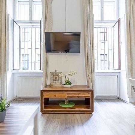 וינה Chic Apartment- Suitable For Longstays Near Matzleinsforferplatz מראה חיצוני תמונה